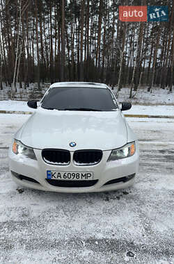 Седан BMW 3 Series 2011 в Ирпене