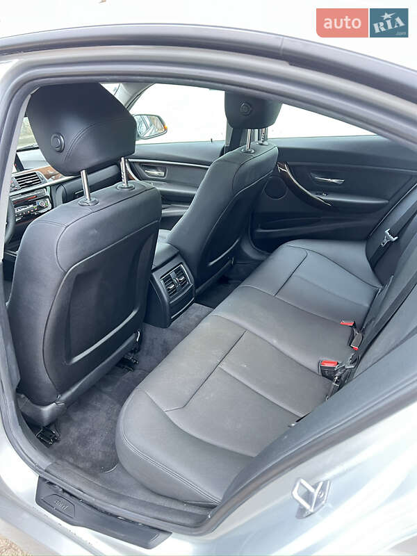 Седан BMW 3 Series 2016 в Хмельницком