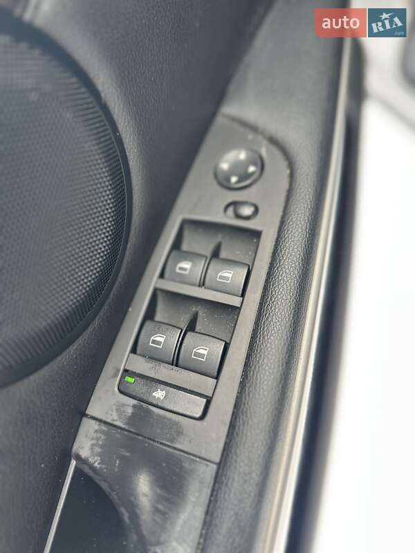 Універсал BMW 3 Series 2008 в Валках