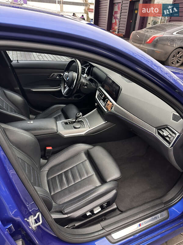 Седан BMW 3 Series 2018 в Одесі