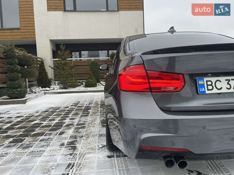 Седан BMW 3 Series 2017 в Стрию