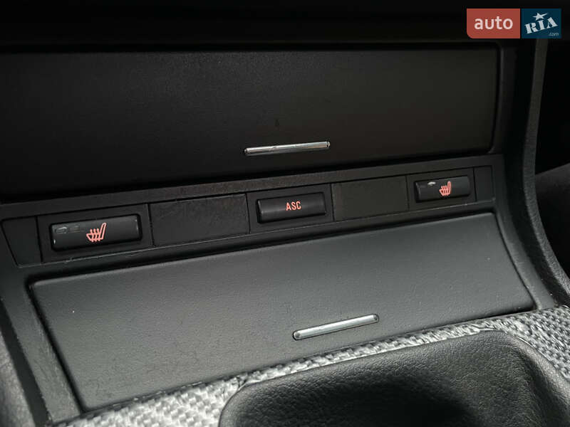 Седан BMW 3 Series 1998 в Корце