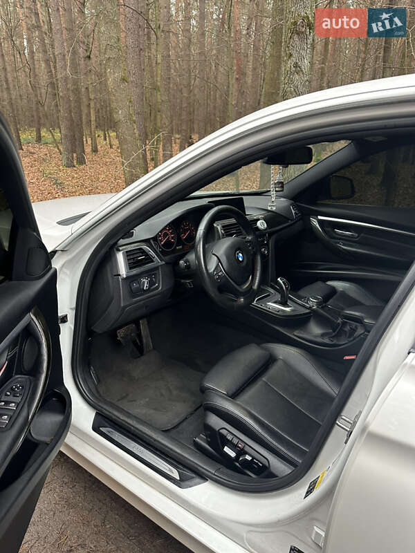 Седан BMW 3 Series 2016 в Житомирі