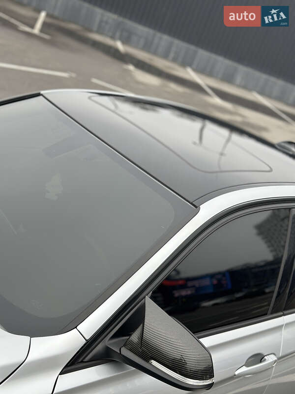 Седан BMW 3 Series 2014 в Києві