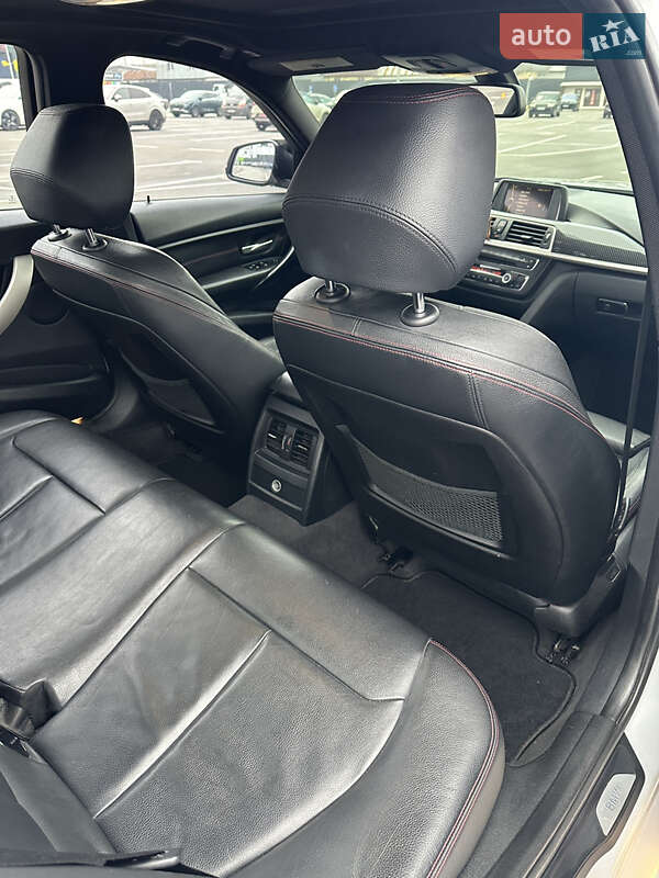 Седан BMW 3 Series 2014 в Києві