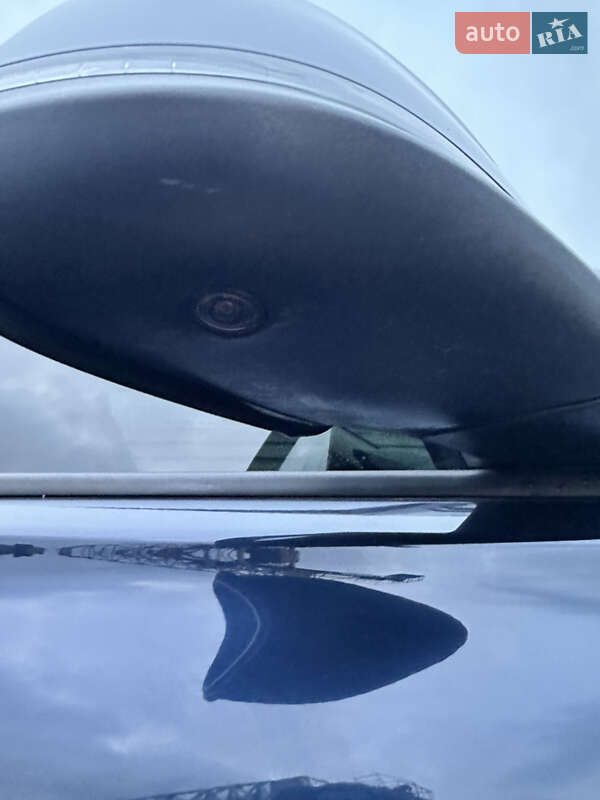 Седан BMW 3 Series 2012 в Киеве