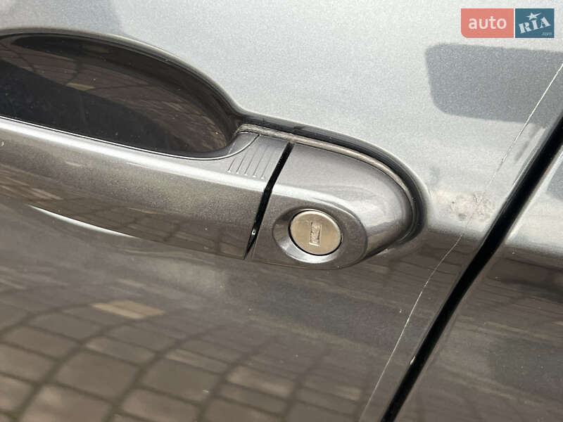 Седан BMW 3 Series 2017 в Косове