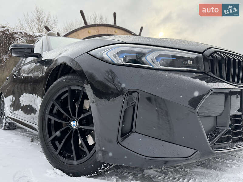 Седан BMW 3 Series 2022 в Дніпрі