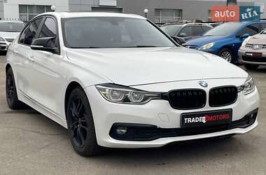 Седан BMW 3 Series 2017 в Киеве