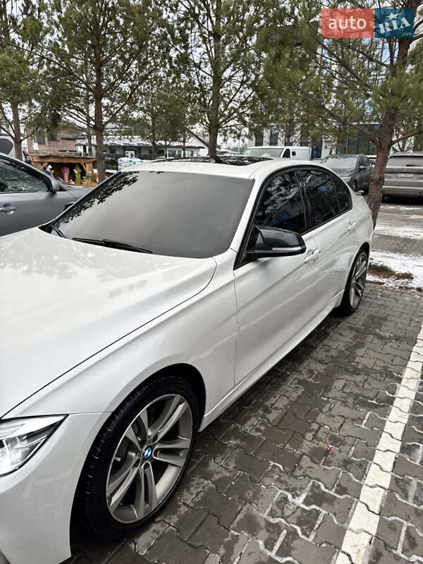 Седан BMW 3 Series 2015 в Ровно фото 4 Седан BMW 3 Series 2015 в Ровно