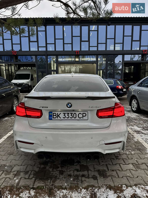 Седан BMW 3 Series 2015 в Ровно фото 8 Седан BMW 3 Series 2015 в Ровно