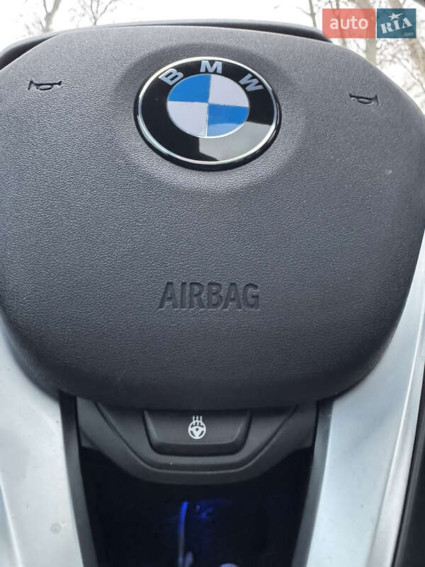 Седан BMW 3 Series 2022 в Киеве фото 45 Седан BMW 3 Series 2022 в Киеве
