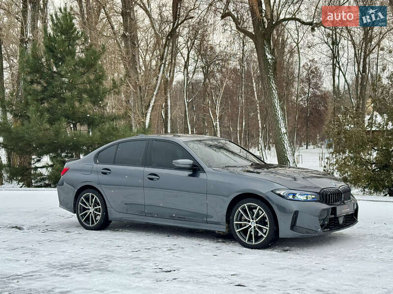 Седан BMW 3 Series 2022 в Киеве фото 110 Седан BMW 3 Series 2022 в Киеве