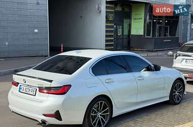 Седан BMW 3 Series 2020 в Києві