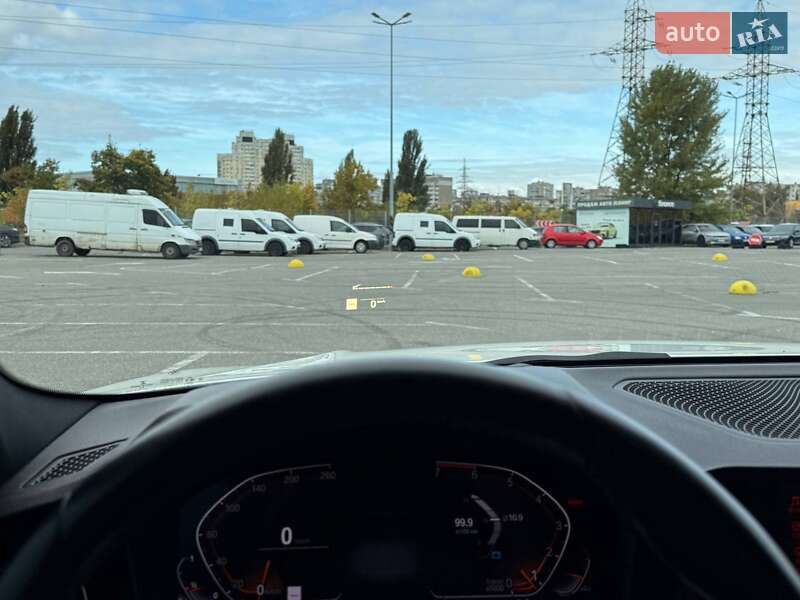 Седан BMW 3 Series 2020 в Києві