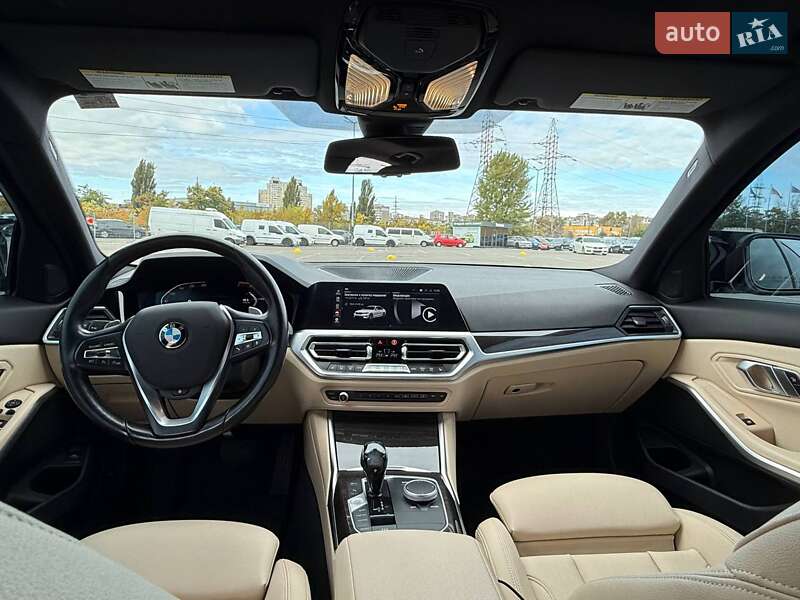 Седан BMW 3 Series 2020 в Києві