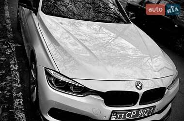 Седан BMW 3 Series 2015 в Николаеве