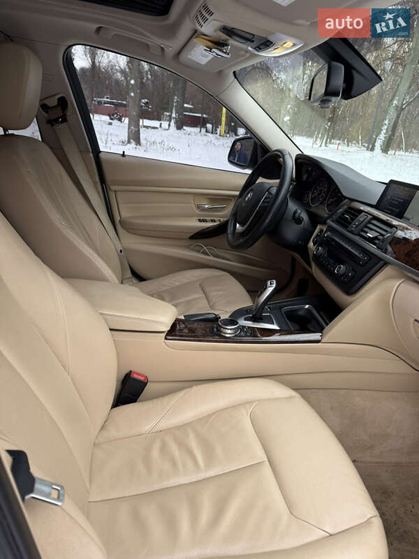 Седан BMW 3 Series 2013 в Києві