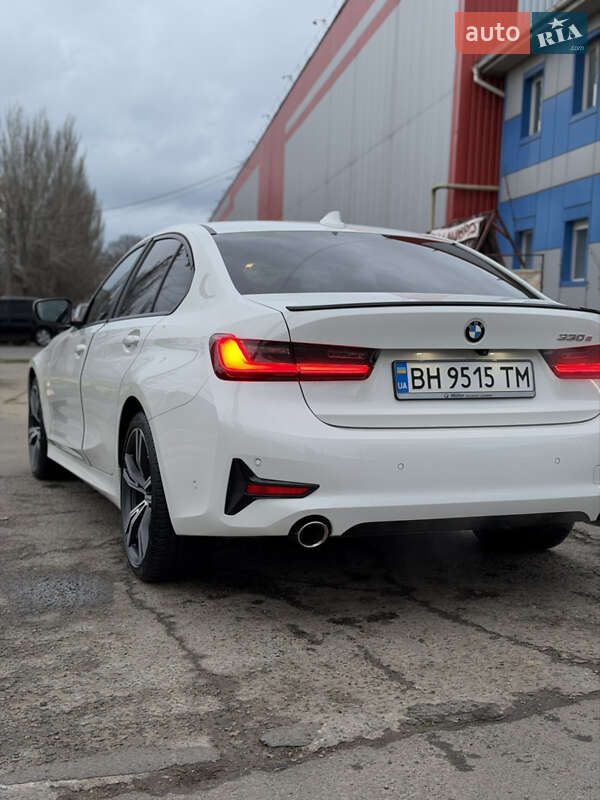 Седан BMW 3 Series 2020 в Одесі