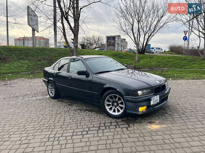 Седан BMW 3 Series 1994 в Одессе фото 6 Седан BMW 3 Series 1994 в Одессе