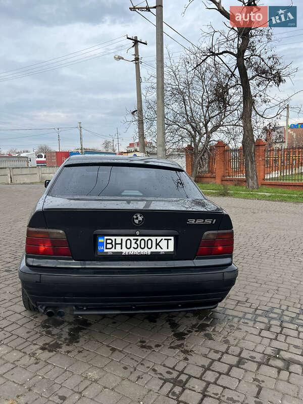 Седан BMW 3 Series 1994 в Одессе фото 12 Седан BMW 3 Series 1994 в Одессе