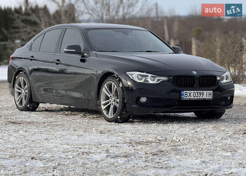 Седан BMW 3 Series 2017 в Хмельницком