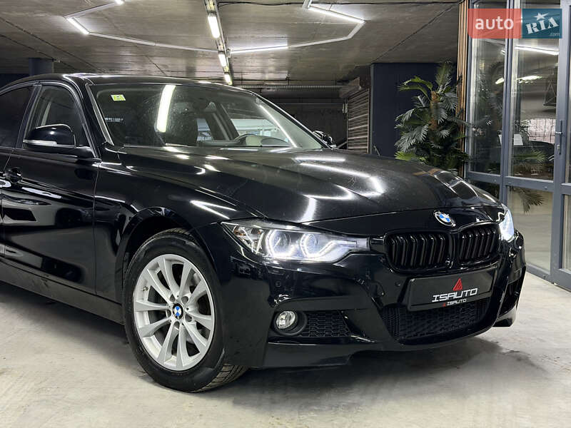 Седан BMW 3 Series 2013 в Одесі