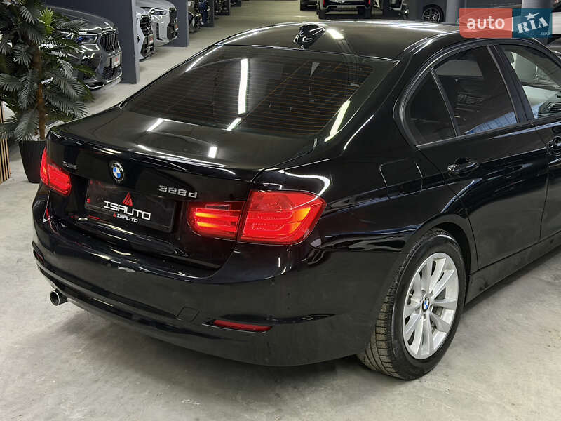 Седан BMW 3 Series 2013 в Одесі