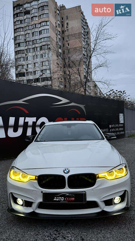 Седан BMW 3 Series 2014 в Києві