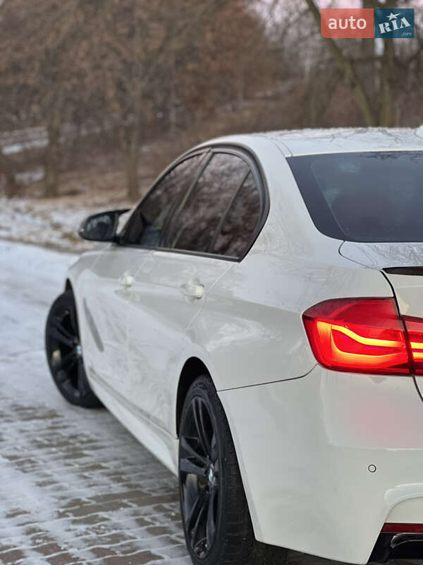 Седан BMW 3 Series 2016 в Львове фото 28 Седан BMW 3 Series 2016 в Львове