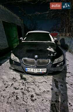 Седан BMW 3 Series 2005 в Новому Бузі