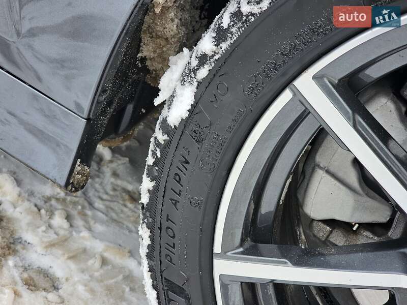 Седан BMW 3 Series 2020 в Киеве фото 16 Седан BMW 3 Series 2020 в Киеве