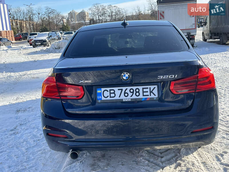 Седан BMW 3 Series 2017 в Броварах