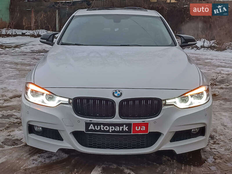 Седан BMW 3 Series 2015 в Харкові