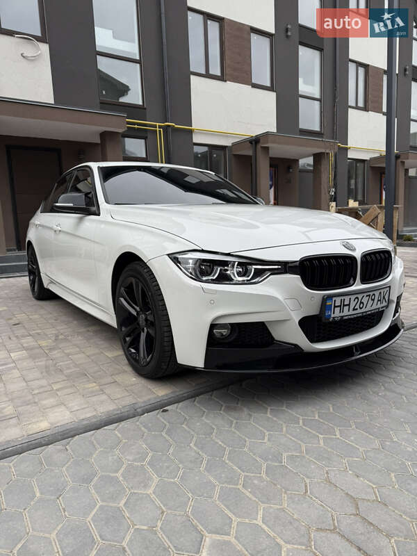 Седан BMW 3 Series 2018 в Одессе фото 11 Седан BMW 3 Series 2018 в Одессе