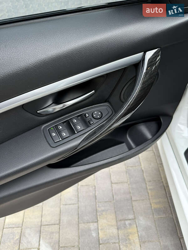Седан BMW 3 Series 2018 в Одессе фото 50 Седан BMW 3 Series 2018 в Одессе