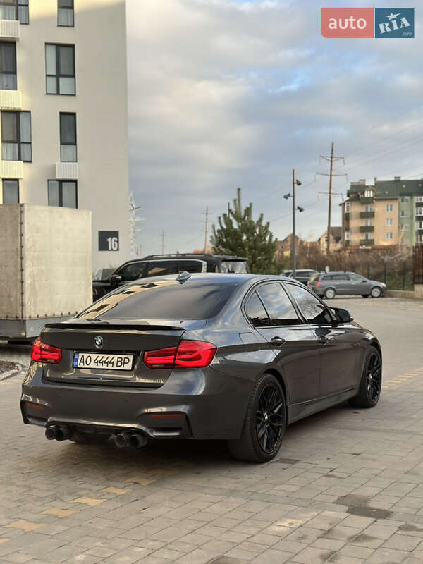 Седан BMW 3 Series 2017 в Ужгороді