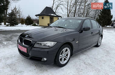 Седан BMW 3 Series 2010 в Коломиї