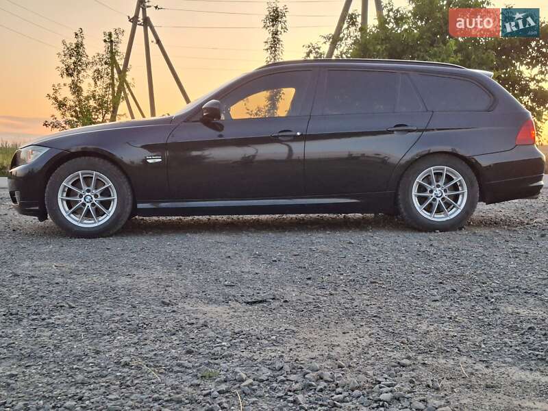 Универсал BMW 3 Series 2011 в Хмельницком