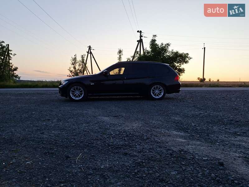 Универсал BMW 3 Series 2011 в Хмельницком