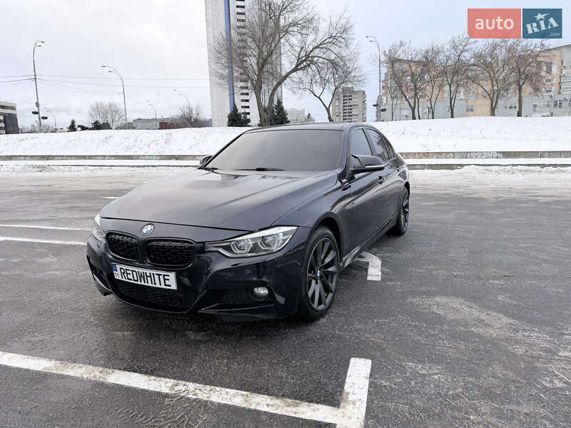 Седан BMW 3 Series 2017 в Києві