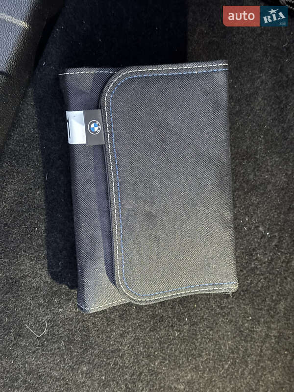 Седан BMW 3 Series 2022 в Києві фото 39 Седан BMW 3 Series 2022 в Києві