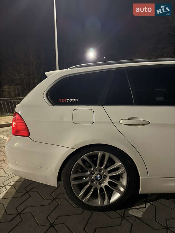 Універсал BMW 3 Series 2011 в Тернополі