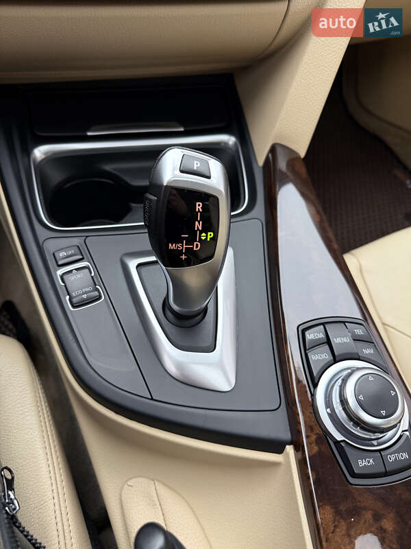 Седан BMW 3 Series 2013 в Кривому Розі