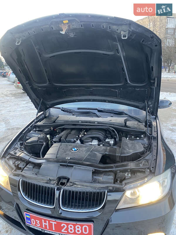 Універсал BMW 3 Series 2006 в Дубні фото 48 Універсал BMW 3 Series 2006 в Дубні