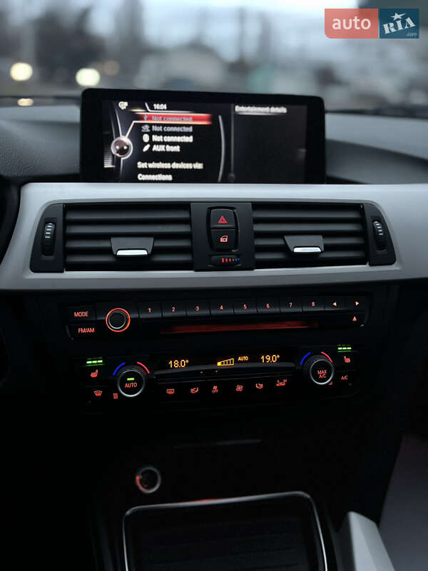 Седан BMW 3 Series 2013 в Николаеве