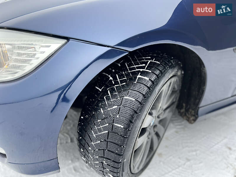 Седан BMW 3 Series 2010 в Хмельницькому