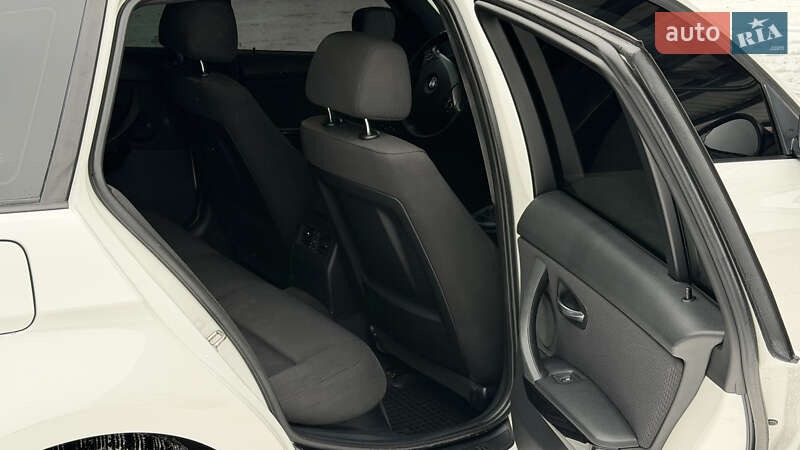 Универсал BMW 3 Series 2010 в Житомире