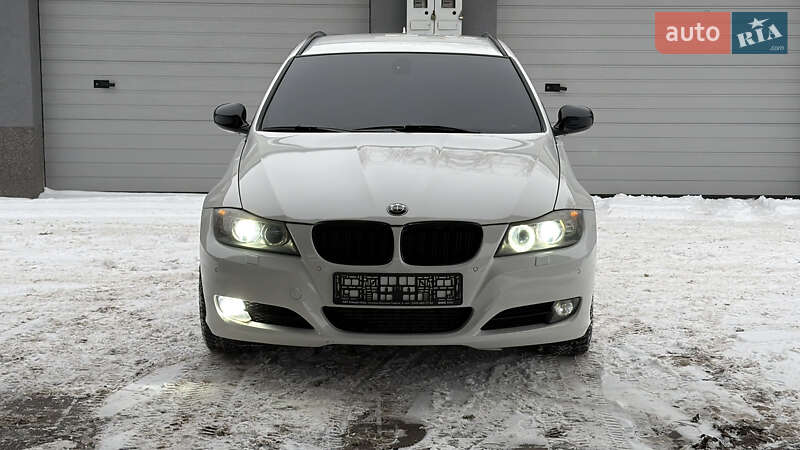 Универсал BMW 3 Series 2010 в Житомире