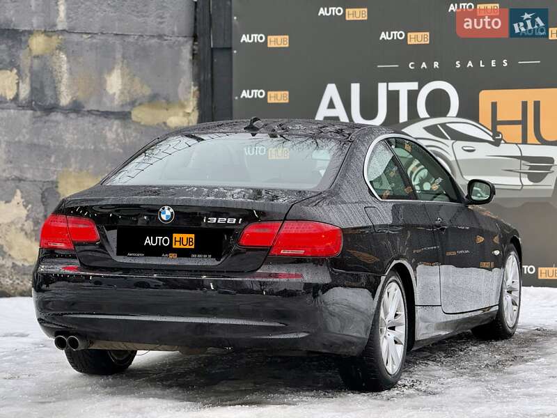 Купе BMW 3 Series 2011 в Харькове фото 7 Купе BMW 3 Series 2011 в Харькове